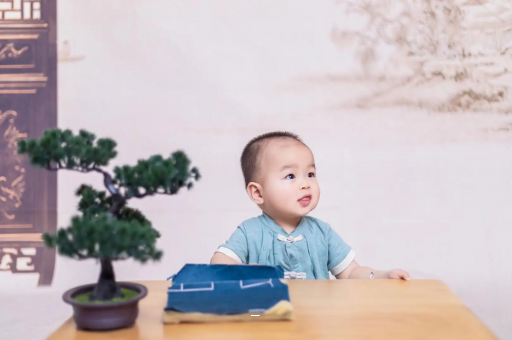 龙海孕妇左侧睡不舒服